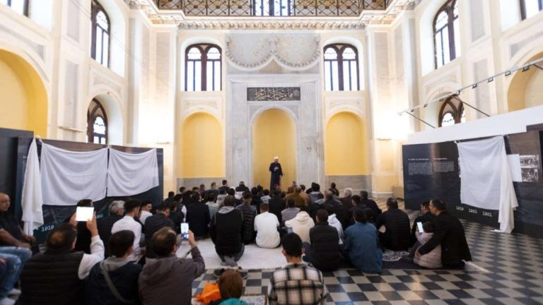 Eid prayers held at mosque in Thessaloniki for first time in 100 years