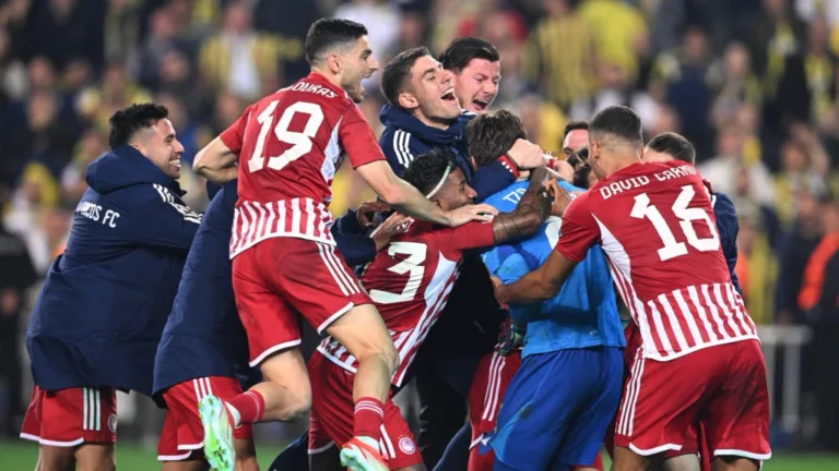 Olympiacos FC advance to Europa Conference League semi-finals for first time