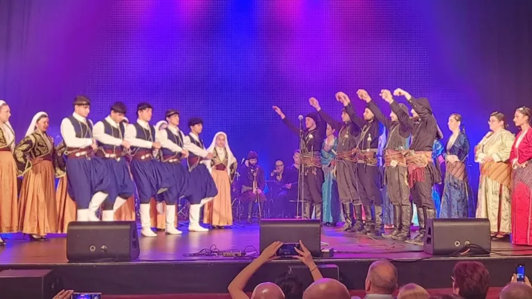 Cretan and Pontian dance groups unite at Sydney concert