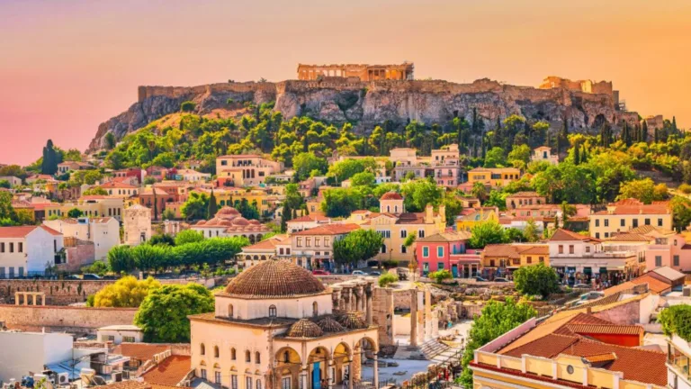 Athens ranked among the safest cities for female business travelers