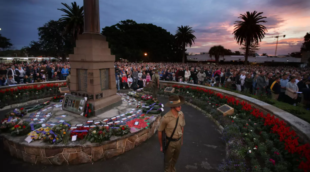More than 5000 people turned up for the Anzac Day dawn service remembrance ceremony at Monro Park in Cronulla.