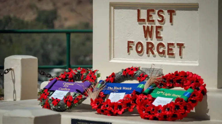 How to commemorate ANZAC Day in Australia and Greece