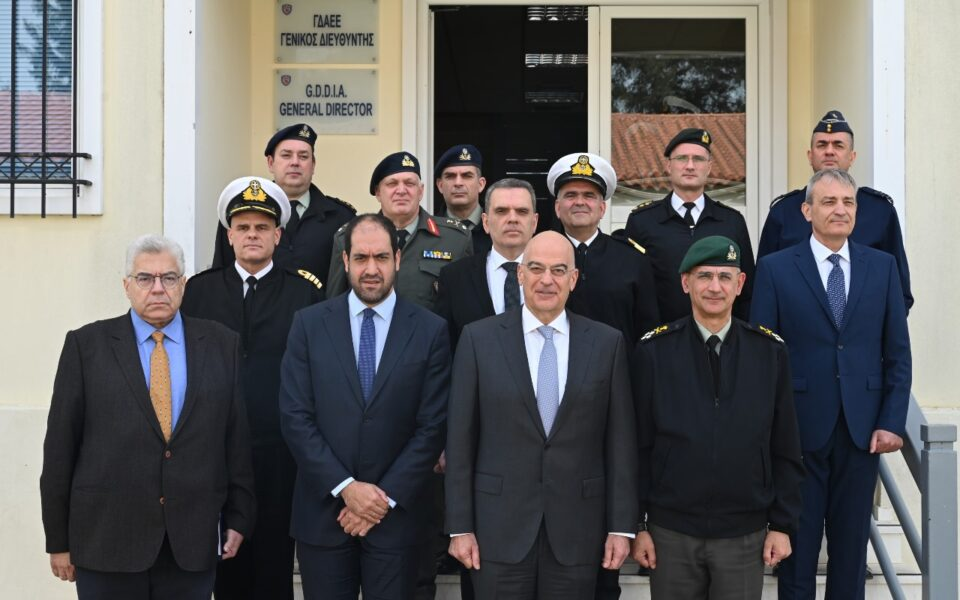 Greece’s Defence Minister, Nikos Dendias visited the General Directorate for Defense Equipment and Armaments on Monday to discuss “Agenda 2030”