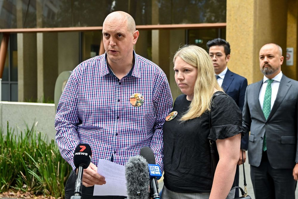 Ben and Steph Souvatzis make a statement to the media after giving evidence at the Coroners Court in the inquest into the December 2021 death of their 1-year-old boy Noah Souvatzis. (The Age)