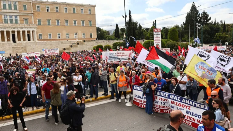 Greeks condemn Gaza war in May Day protest