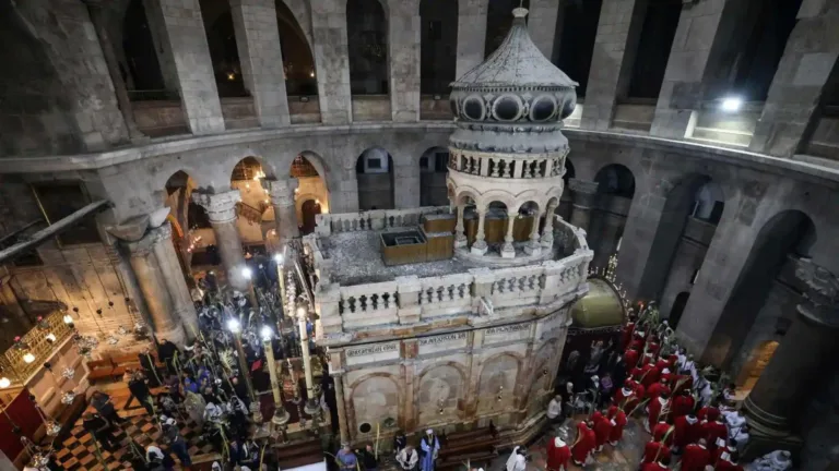 Antonia Moropoulou gives insights into restorations at the Holy Sepulchre in Jerusalem