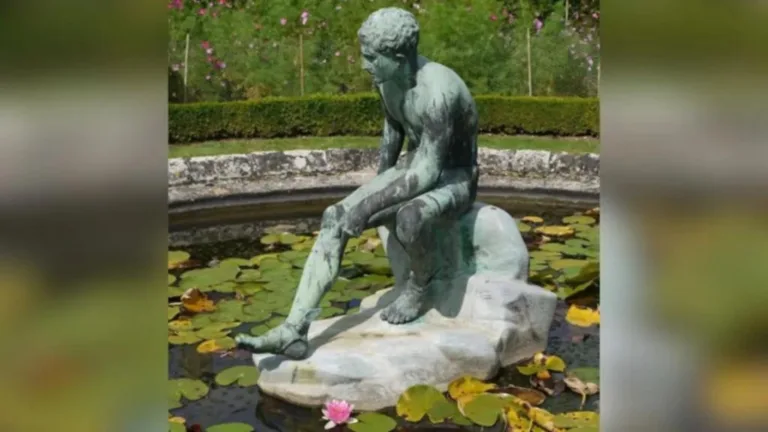 Bronze statue of Greek god stolen from estate in England