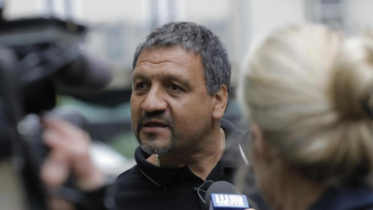 Spiros Vasilakis outraged as COVID-19 hotel quarantine case dropped in Victoria