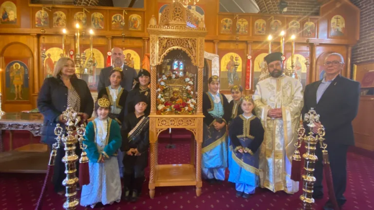 St Stephanos church receives Panagia Soumela icon from Pontian Society of Sydney