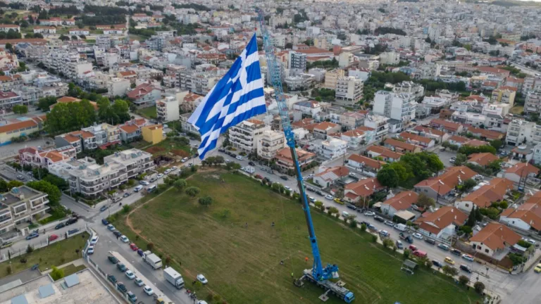 Alexandropoulis marks liberation day with largest Greek flag
