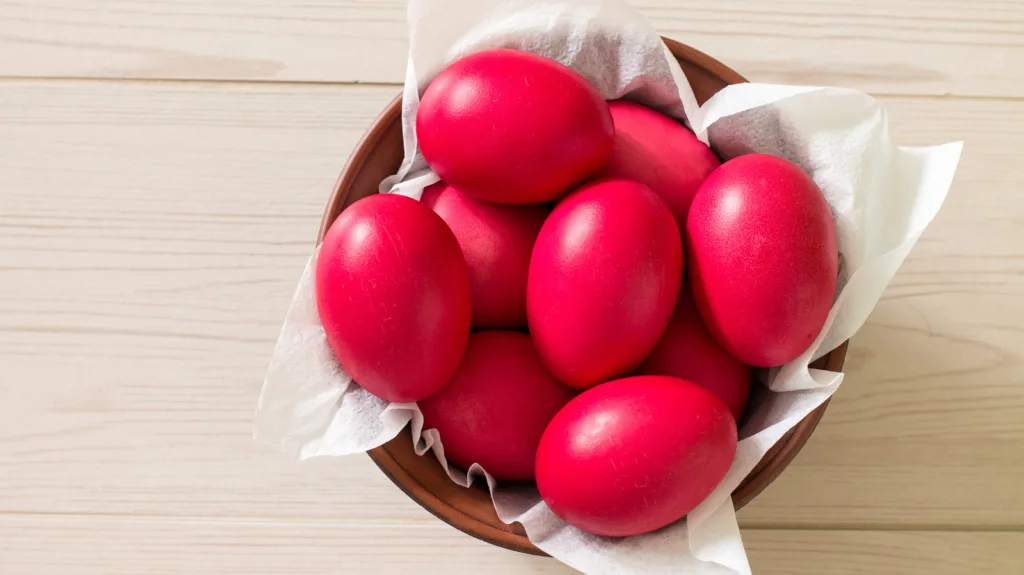 Ceramic bowl with red Easter eggs