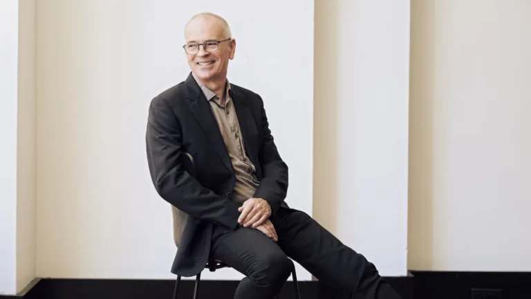 Philip Thalis awarded Gold Medal by Australian Institute of Architects