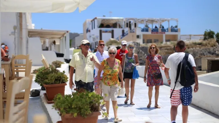 New tourist tragedy in Greece sparks urgent concerns