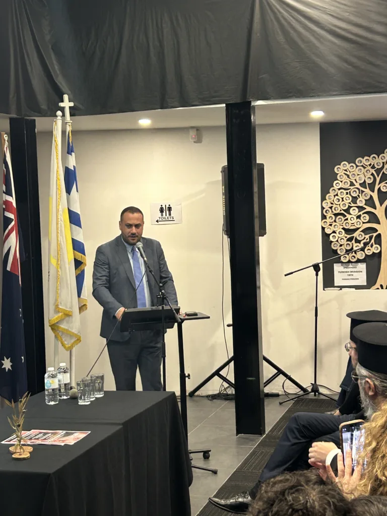 Commissioner Palates addresses Cypriot community