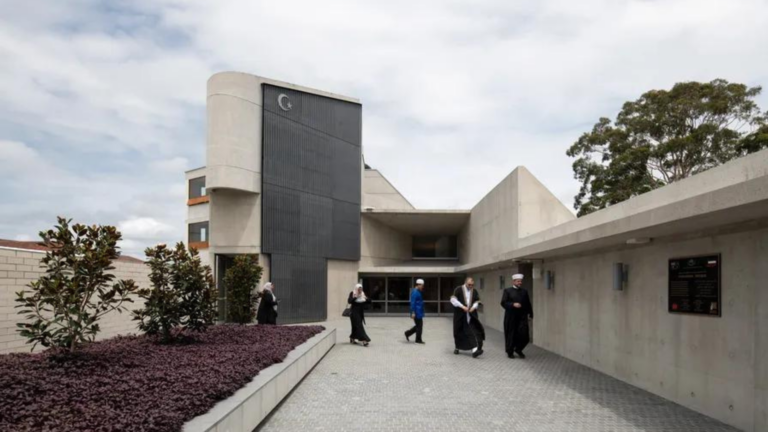 Punchbowl Mosque by Candalepas Associates receives award commendation