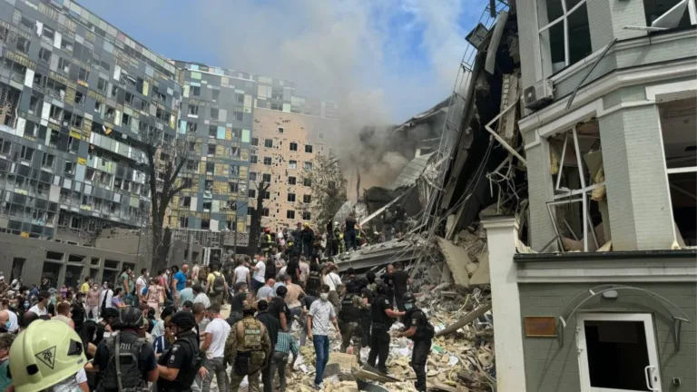Greece condemns Russian missile attack on children’s hospital in Ukraine