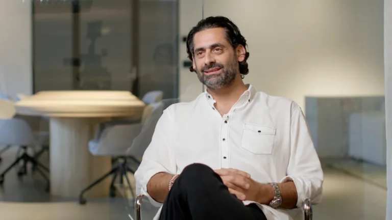 Sydney pub baron Jon Adgemis prepares to cut a deal to pay staff and suppliers