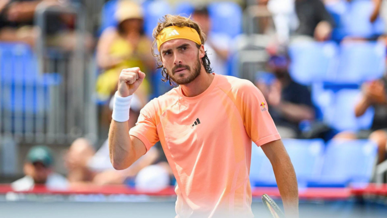 Stefanos Tsitsipas wins comeback match after firing his dad