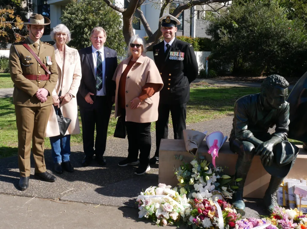 Historian Jim Claven OAM with the descendants of Lemnos veteran Warrant Officer Archibald Monk. Photo Jim Claven 2024.