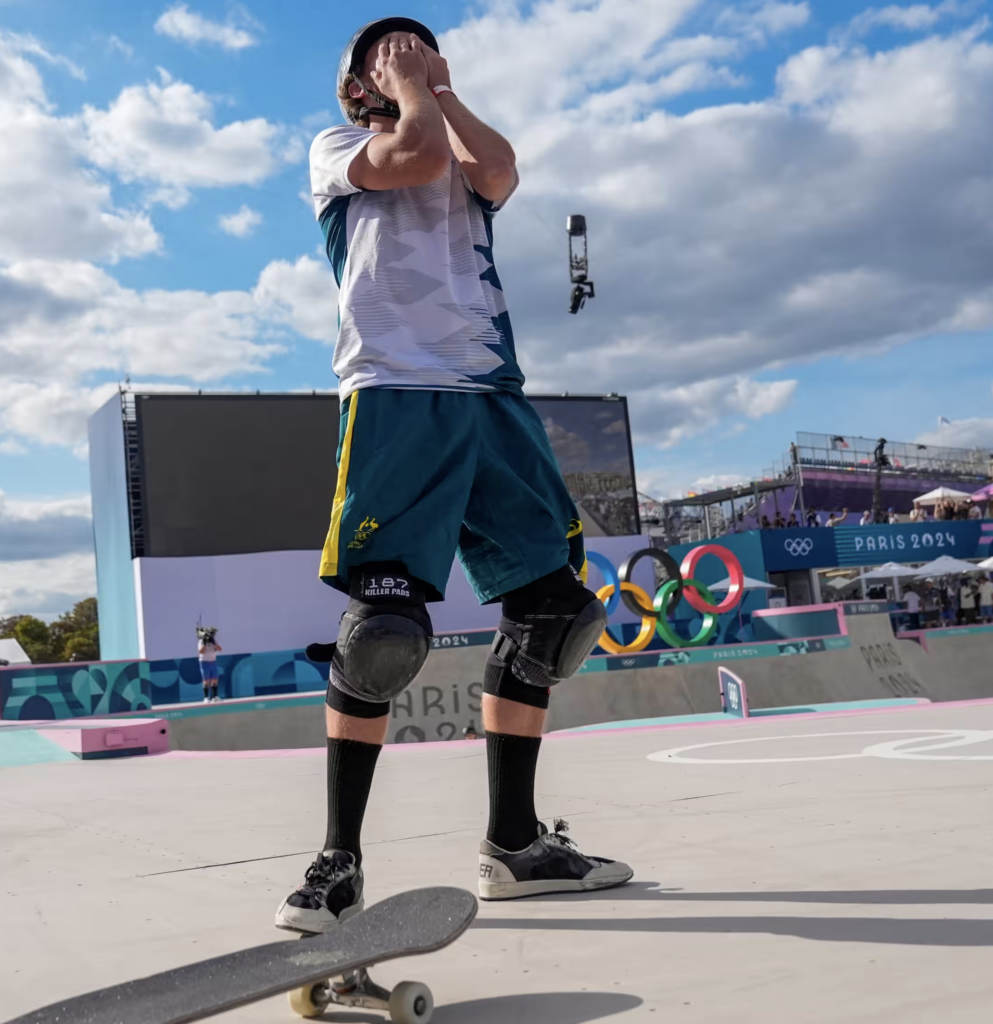 Keegan wins mens skating paris olympics