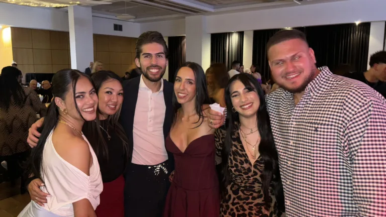 Canberra Greeks smash plates and hit the dance floor at annual Bouzouki Night