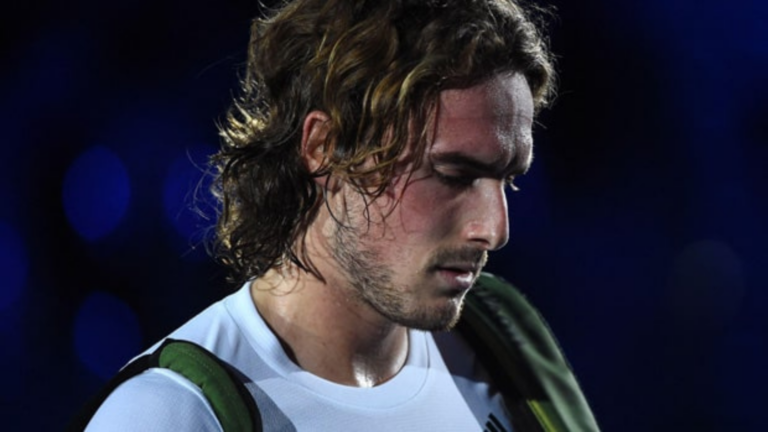 Stefanos Tsitsipas withdraws from Davis Cup plagued by back injury