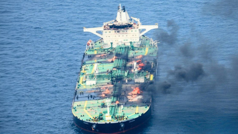 Salvage operation delayed for damaged Greek oil tanker in the Red Sea