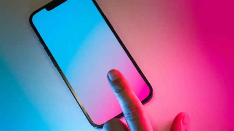 Greece launches Europe’s first custom version of GuideGeek travel AI