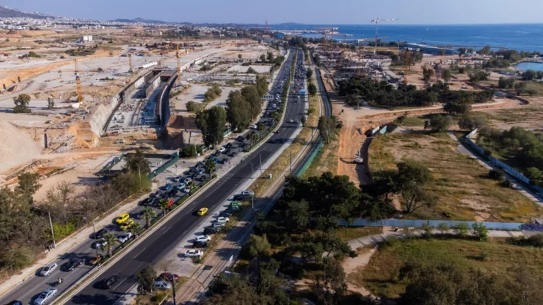 Ambitious pedestrian and bicycle path in Attica set to be completed by late 2025