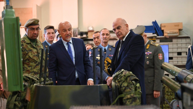 Serbia and Greece vow to boost military ties