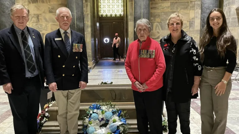 Annual service in Melbourne marks anniversary of the Armistice of Mudros