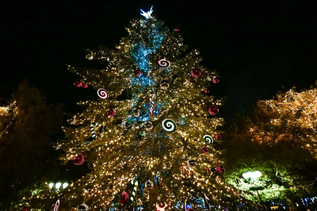 christmas tree syntagma square