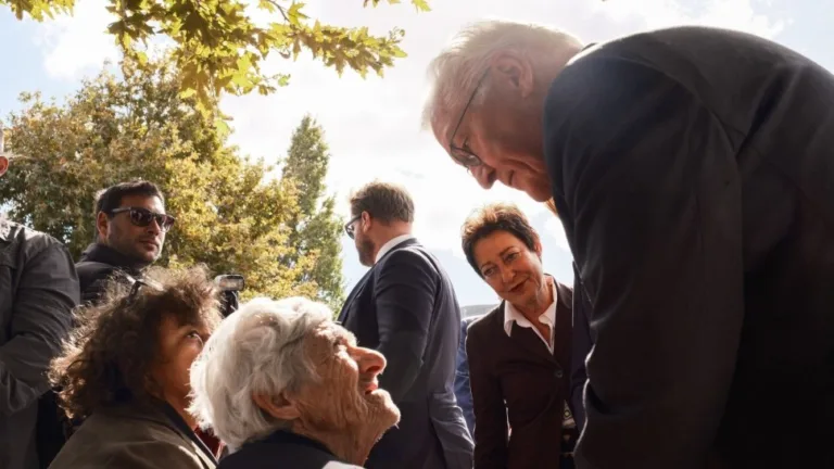 Germany’s President asks for ‘forgiveness’ during visit to Cretan village razed by Nazis