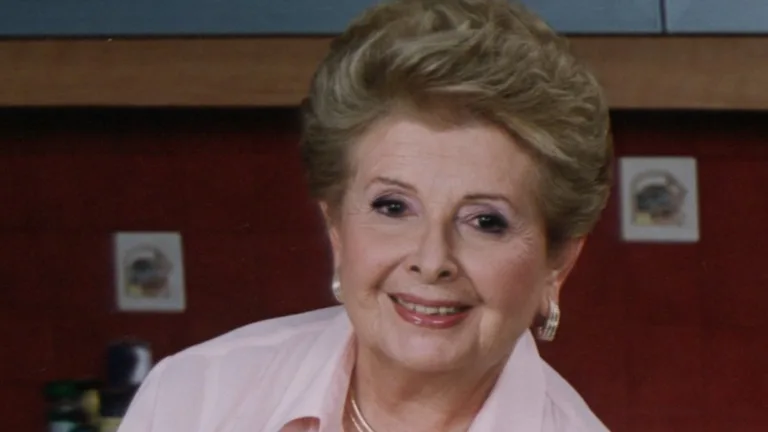 Renowned TV chef Vefa Alexiadou passes away