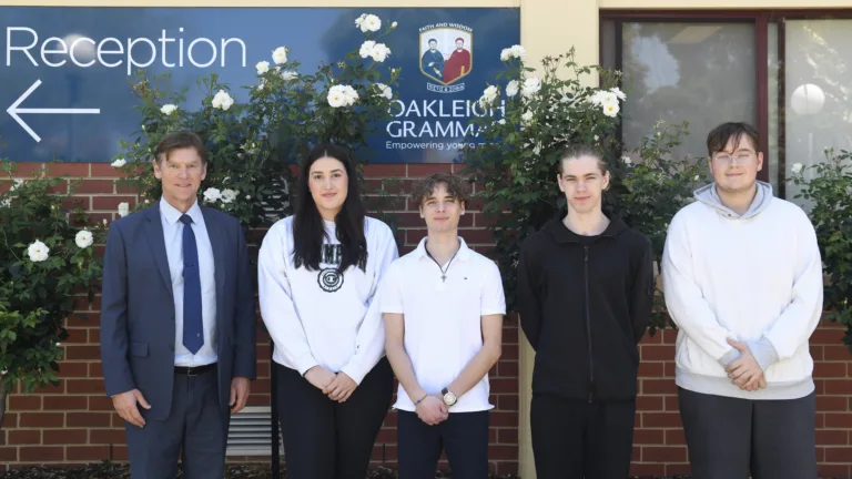 Oakleigh Grammar celebrates VCE excellence of its Year 12 students