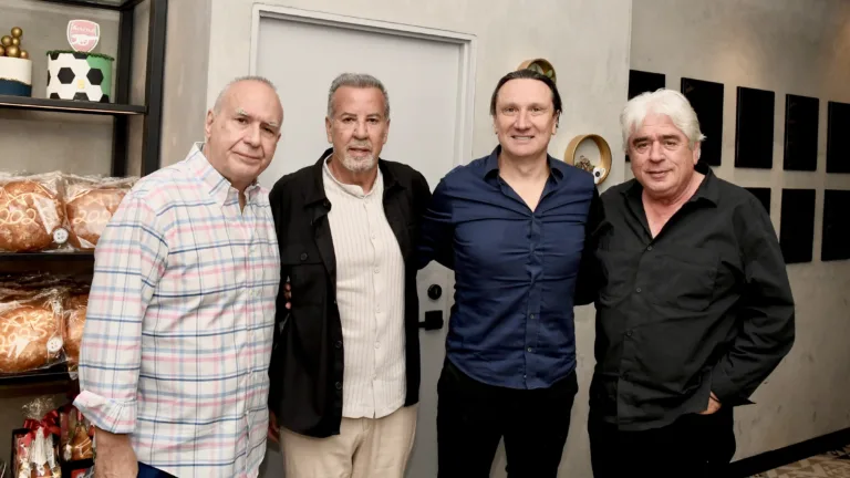 Melbourne event hosts Greek entrepreneurs, academics and community leaders