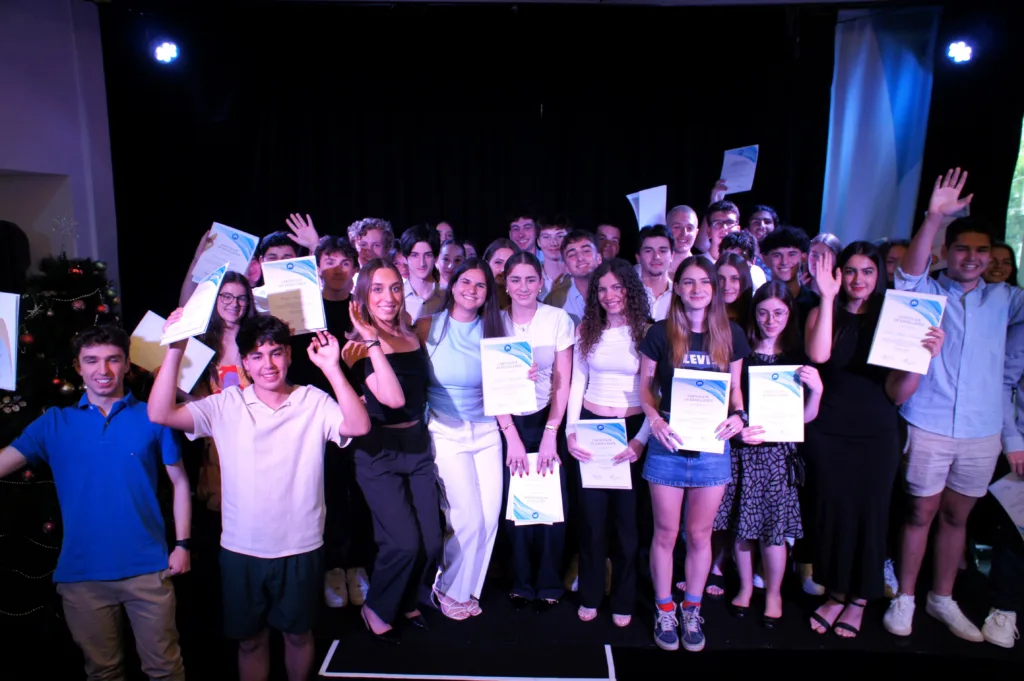 Greek Community of Melbourne honours VCE achievers