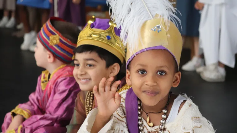 St Andrew’s Grammar in WA brings Christmas to life with Kindergarten nativity
