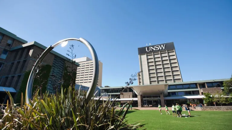 Study Modern Greek at UNSW thanks to the 1821 Scholarship Program