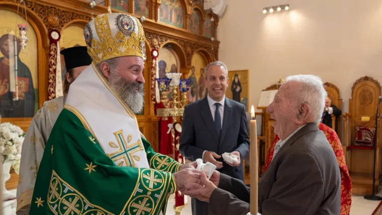 Greeks in Australia celebrate New Year’s Day with vasilopita and family gatherings