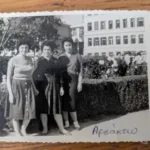 Damiani (Noula) Sinanidis nee Apistola outside Arsakeio Teachers Academy where she was called tourkospori but got to meet Queen Freideriki and King Constantine who was dating Aliki Vouyiouklaki at the time