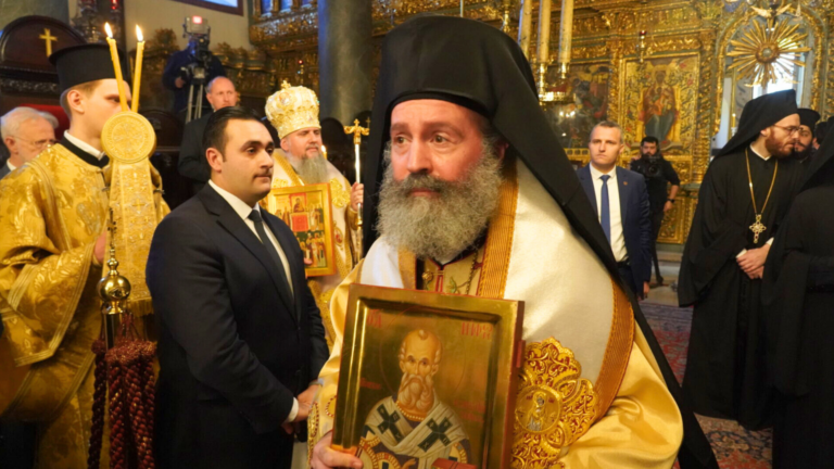 Archbishop Makarios of Australia leads Lenten Vespers at Patriarchal Church in Constantinople
