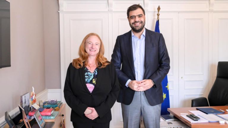 Ambassador Alison Duncan discusses Greece-Australia ties with Pavlos Marinakis