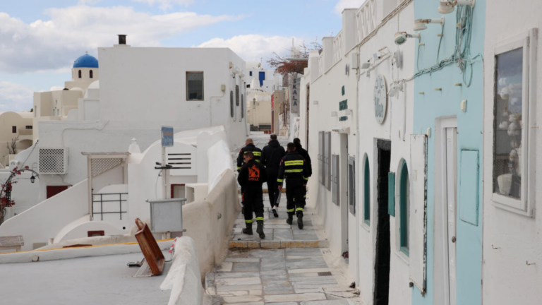 Experts remain vigilant as seismic activity near Santorini subsides