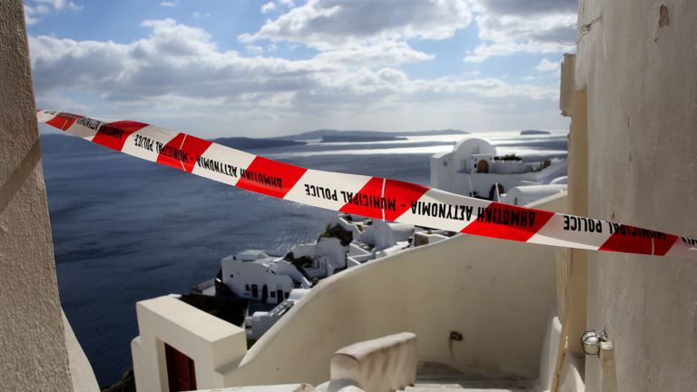 Schools reopen on four Greek islands as earthquake swarm subsides