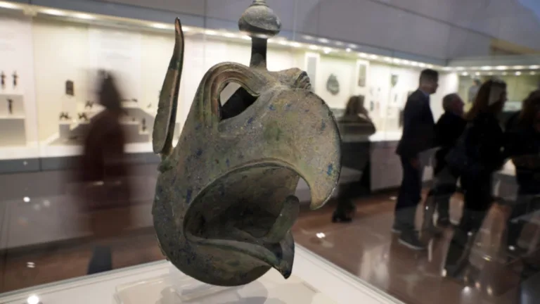 Ancient bronze griffin head returned to Greece from New York