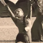 Sophia Ventouris performs Romiosini