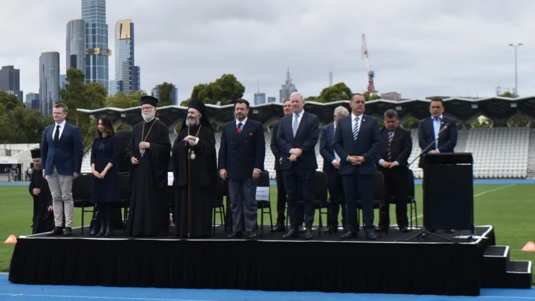 Greek Australian women progress but VIP stands remain male-dominated