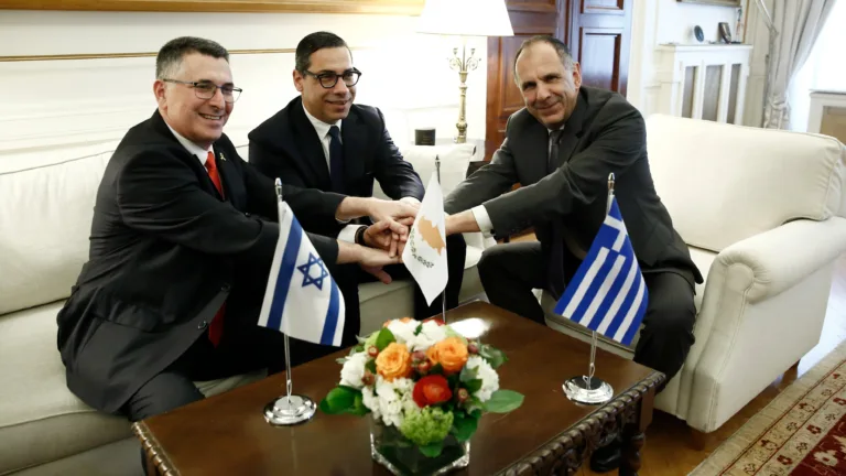 Greece confirms Mediterranean power cable project remains on track