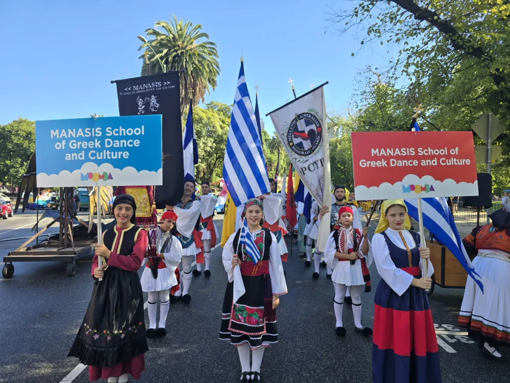 MANASIS revives Greek culture at Moomba Parade – The Greek Herald